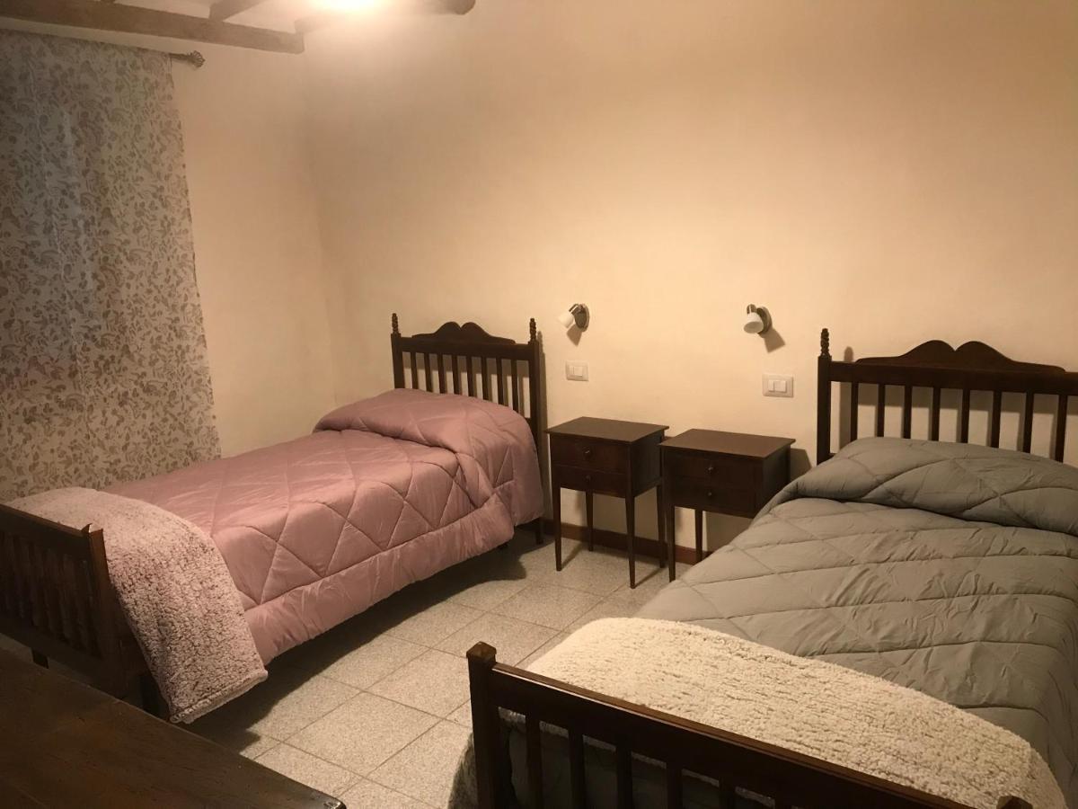 Casa Vacanze Elisabetta مونتالشينو المظهر الخارجي الصورة